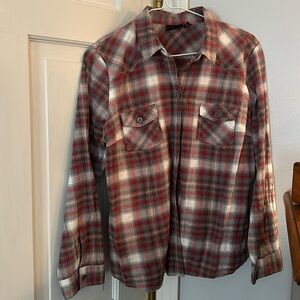 A.N.A. Petite Large plaid shirt, rolled sleeves with button
